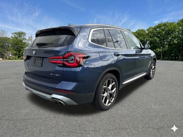 Used 2024 BMW X3 xDrive30i w/ Premium Package w/ZPA AWD/4WD image 8