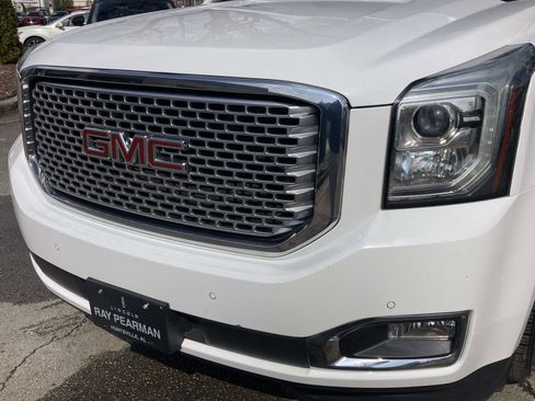 Used 2016 GMC Yukon Denali w/ Open Road Package image 10