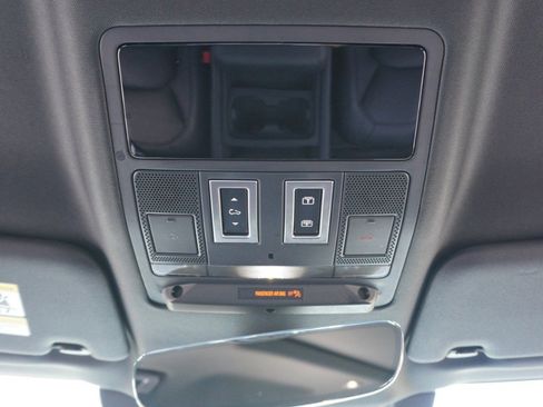 Used 2024 Land Rover Defender 110 S AWD/4WD image 28