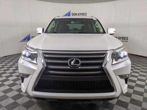 Used 2017 Lexus GX 460 Premium w/ Premium Package AWD/4WD image 10