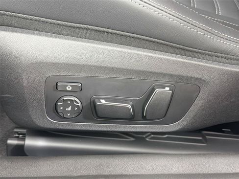 New 2026 BMW M2 w/ Lighting Package RWD image 18