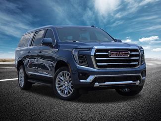 New 2026 GMC Yukon XL Elevation w/ Elevation Premium Package AWD/4WD video 2