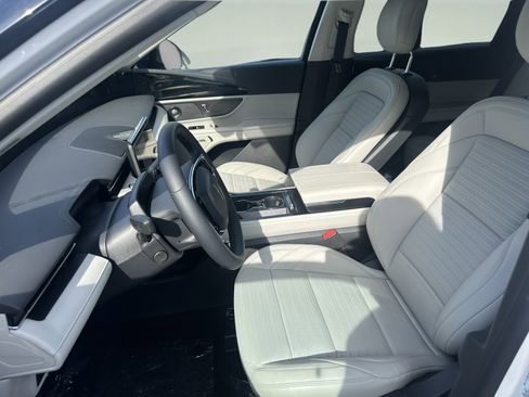 New 2026 Lincoln Nautilus Reserve AWD/4WD image 9