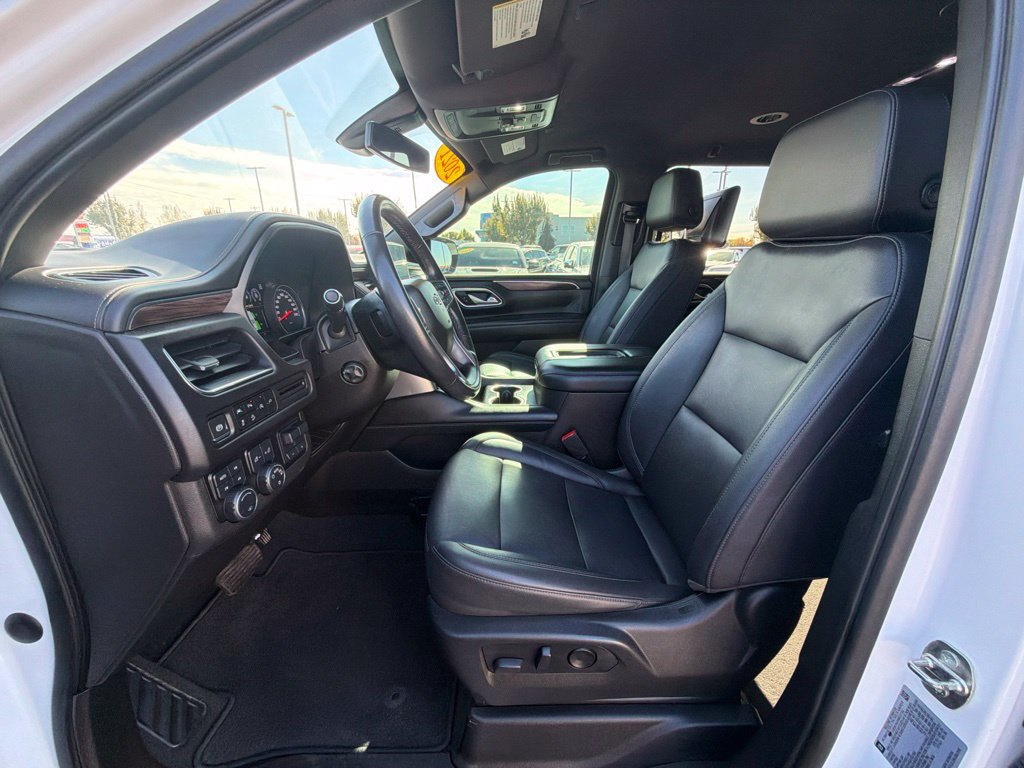 Used 2021 Chevrolet Tahoe Z71 w/ Z71 Off-Road Package AWD/4WD image 14