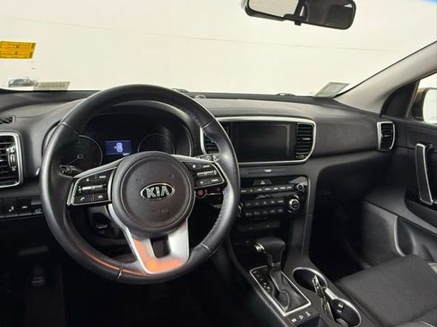Used 2020 Kia Sportage EX image 39