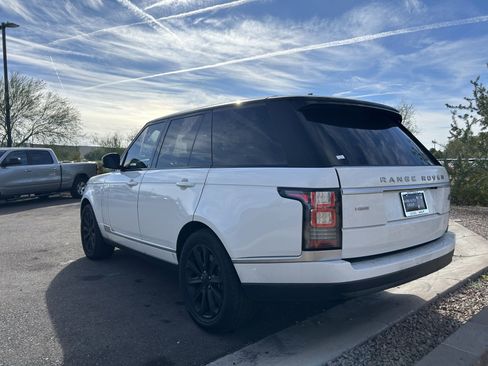 Used 2016 Land Rover Range Rover HSE image 5