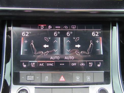 Used 2023 Audi Q8 Premium Plus w/ Premium Plus Package image 12