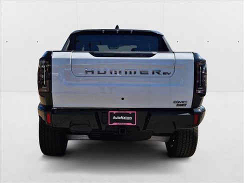 New 2025 GMC Hummer EV 3X w/ LPO, Dark Essentials Package image 8