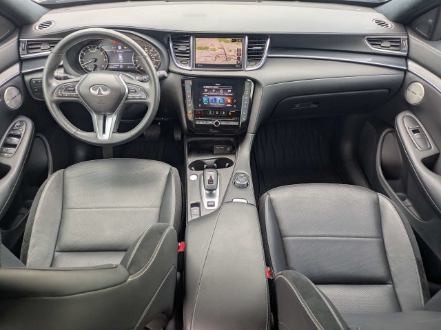 Used 2025 INFINITI QX50 Sport AWD/4WD image 16