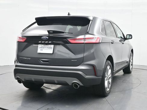 Used 2024 Ford Edge Titanium image 6