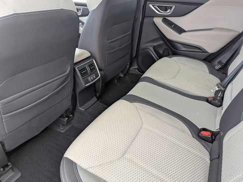 Used 2020 Subaru Forester Premium image 22