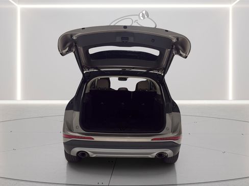 Used 2020 Lincoln Corsair AWD w/ Equipment Group 101A image 9