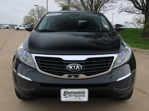 Used 2013 Kia Sportage LX image 2