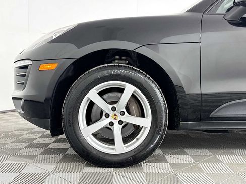 Used 2017 Porsche Macan image 28