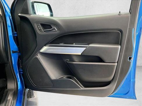 Used 2022 Chevrolet Colorado LT RWD image 19