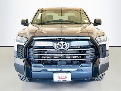 New 2026 Toyota Tundra SR image 2
