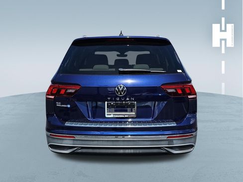Used 2023 Volkswagen Tiguan SE FWD image 4