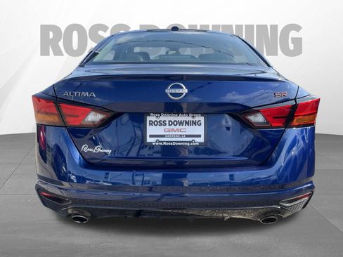 Used 2024 Nissan Altima 2.5 SR FWD image 5
