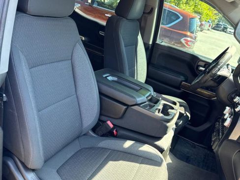 Used 2020 GMC Sierra 1500 SLE w/ SLE Value Package RWD image 17
