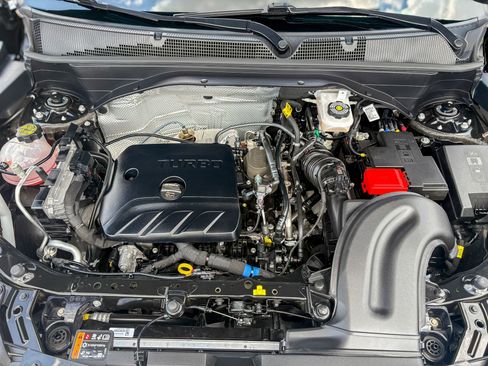 Used 2025 Chevrolet TrailBlazer RS w/ Convenience Package FWD image 35