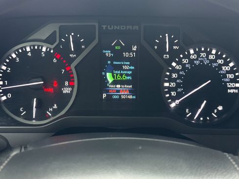 Used 2022 Toyota Tundra SR5 w/ Convenience Package RWD image 22