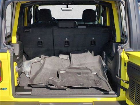 Certified 2023 Jeep Wrangler Unlimited Rubicon 4xe image 6