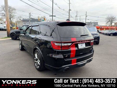 Used 2022 Dodge Durango R/T w/ Tow 'N Go Group image 3