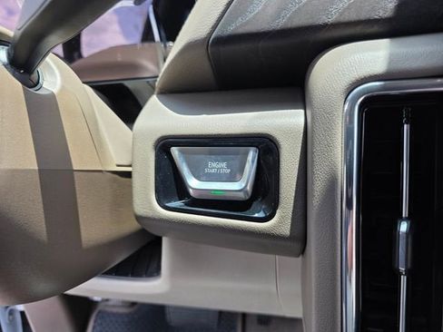 Used 2026 GMC Yukon XL Denali w/ Sun & Power Step Package AWD/4WD image 28