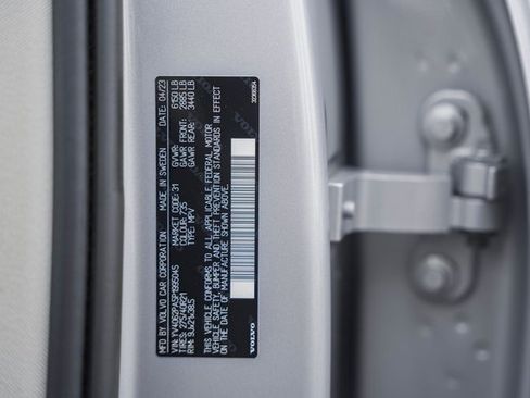 Used 2023 Volvo XC90 B6 Ultimate w/ Protection Package Premier image 42