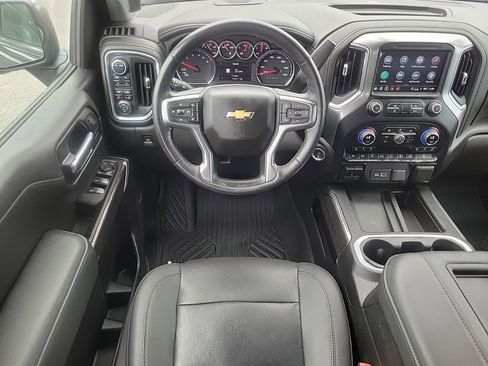 Used 2022 Chevrolet Silverado 1500 LTZ w/ LTZ Premium Package AWD/4WD image 18