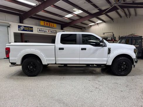 Used 2022 Ford F250 XL w/ STX Appearance Package RWD image 9