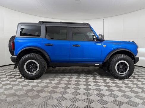 Used 2022 Ford Bronco Badlands w/ Sasquatch Package AWD/4WD image 7