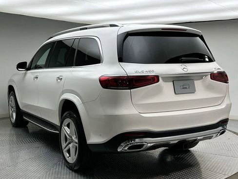 Used 2023 Mercedes-Benz GLS 450 4MATIC image 11