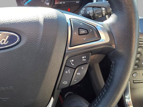 Used 2019 Ford Edge Titanium w/ Equipment Group 301A image 13