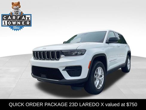 Used 2023 Jeep Grand Cherokee Laredo X AWD/4WD image 1