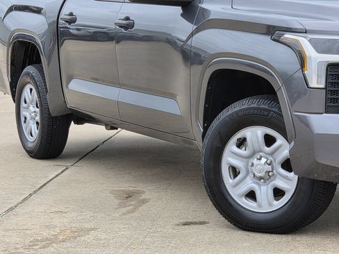 Used 2025 Toyota Tundra SR AWD/4WD image 11