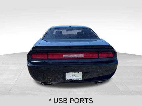 Used 2013 Dodge Challenger R/T Plus RWD image 4