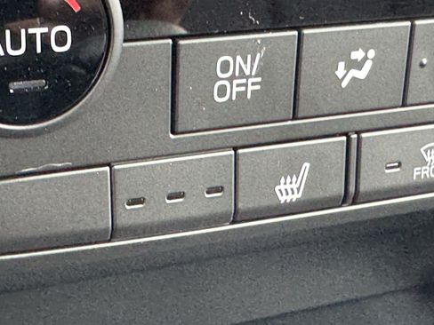 Certified 2026 Subaru Outback Premium AWD/4WD image 27
