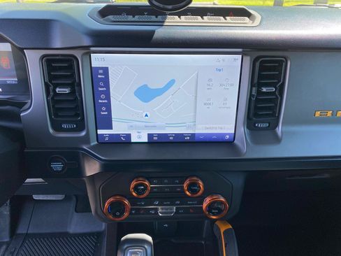 Used 2021 Ford Bronco First Edition AWD/4WD image 34
