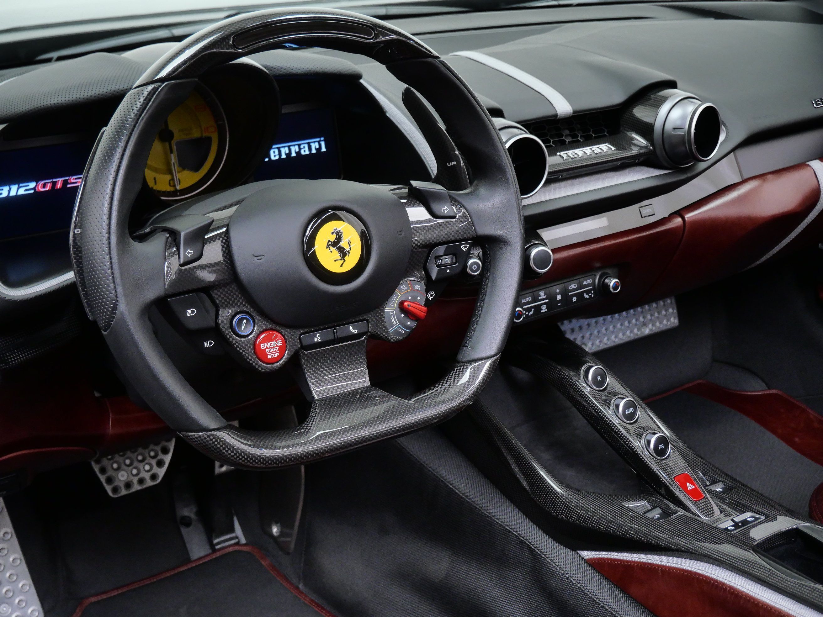 Certified 2022 Ferrari 812 GTS RWD image 22
