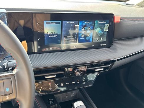 New 2026 Nissan Kicks SR w/ Illumination Package image 19