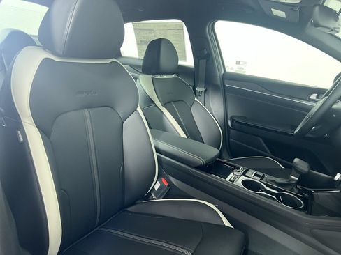 Certified 2026 Kia K5 GT-Line FWD image 30