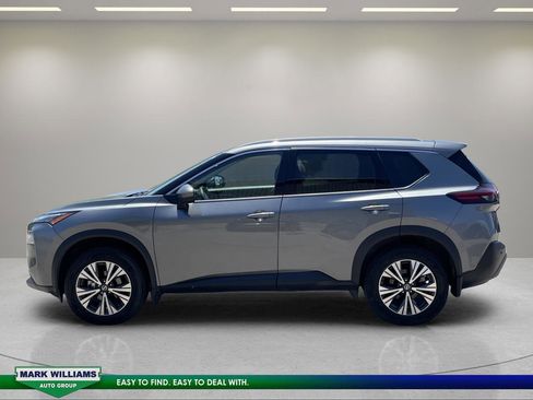 Used 2021 Nissan Rogue SV w/ Premium Package AWD/4WD image 5