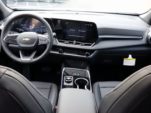 New 2026 Chevrolet Equinox LT w/ Convenience Package II image 20