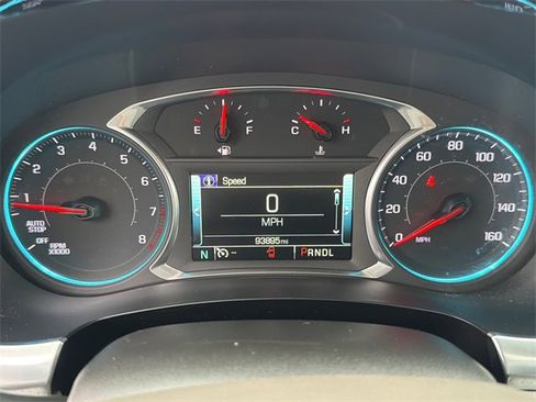 Used 2019 Chevrolet Traverse Premier w/ Driver Confidence II Package image 27