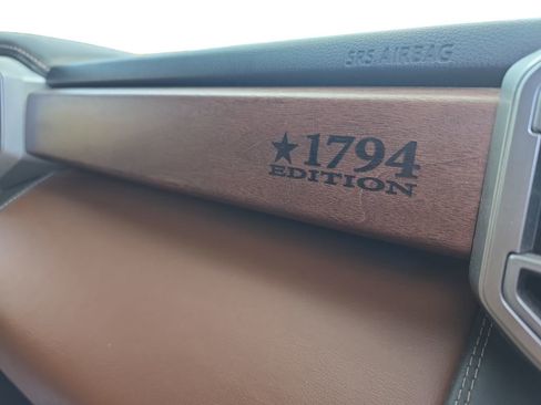 Used 2022 Toyota Tundra 1794 Edition image 17