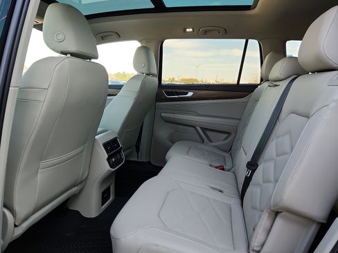 New 2026 Volkswagen Atlas SE image 12