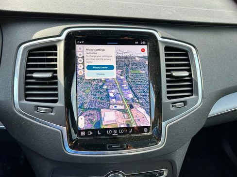 Used 2024 Volvo XC90 B5 Core image 21