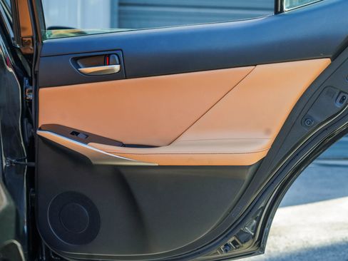 Used 2018 Lexus IS 300 AWD w/ Comfort Package image 30