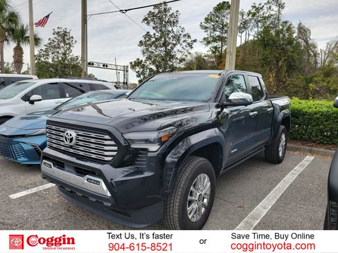 Used 2024 Toyota Tacoma Limited image 1